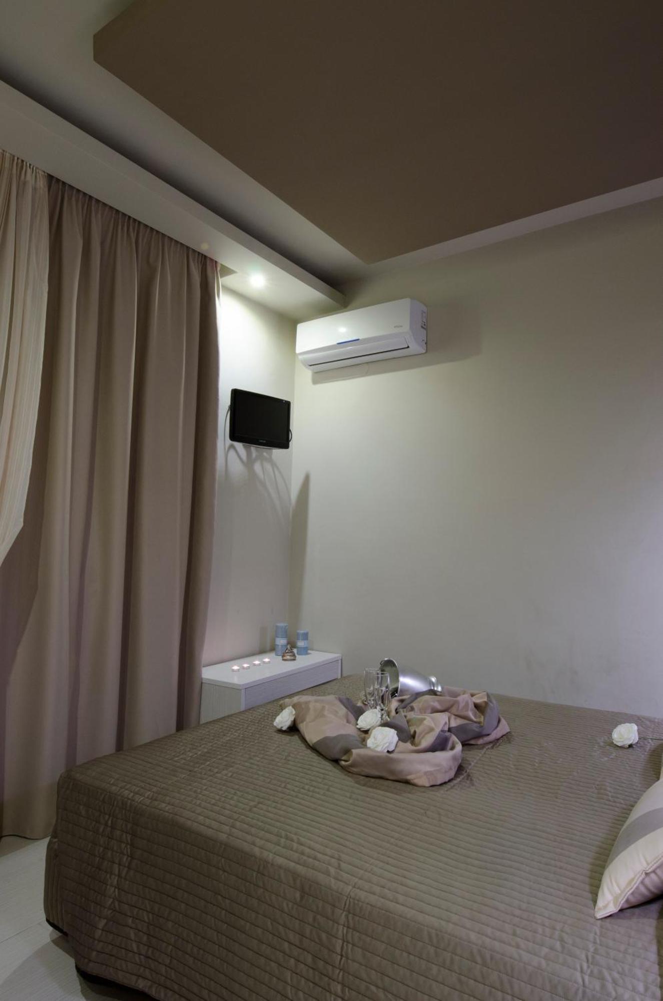 Aparthotel Pagidas 하니오티 외부 사진